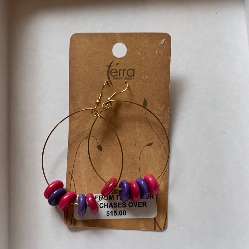 Colorful sustainable hoop earrings